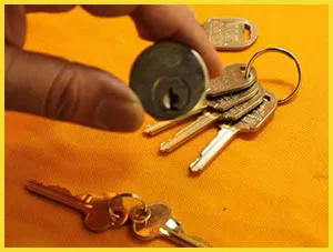 Overtown FL Locksmith Store, Overtown, FL 305-749-5007 - 73-10